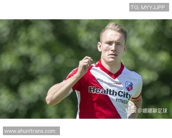 乌得勒支主场迎战海牙争夺联赛关键三分之战