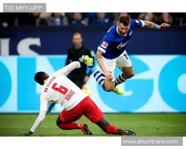 沙尔克04球员受伤:将缺席近期联赛战事,球队前景如何应对? 沙尔克04球员受伤:将缺席近期联赛战事,球队前景如何应对?