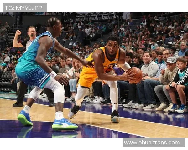 勇士与爵士精彩对决回顾昨天比赛亮点与数据分析 勇士与爵士精彩对决回顾昨天比赛亮点与数据分析