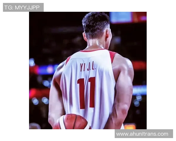 易建联的篮球传奇之路:从青涩少年到国家队核心的奋斗历程与荣耀时刻 易建联的篮球传奇之路:从青涩少年到国家队核心的奋斗历程与荣耀时刻