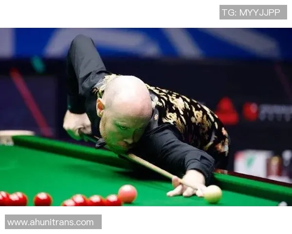 吉尔伯特与马奎尔的巅峰对决谁能笑到最后解析精彩赛事背后的故事与策略