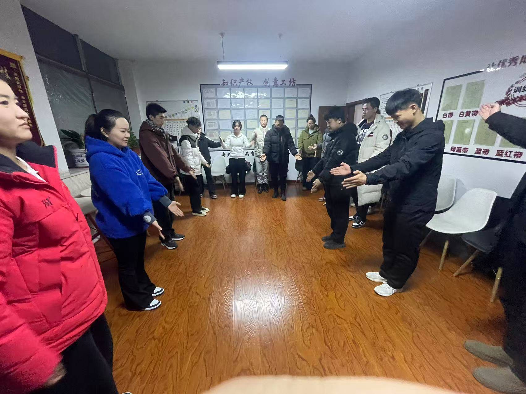 提升专业素养强化公正裁决 —— 2025年自由搏击裁判员业务培训班圆满Bwin必赢平台落幕(图2)