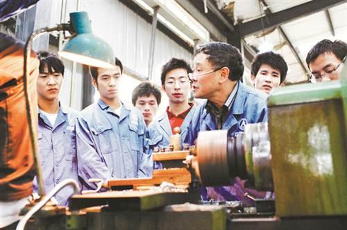 Bwin必赢下载济南市技能培训热潮：205万人次助力民生就业