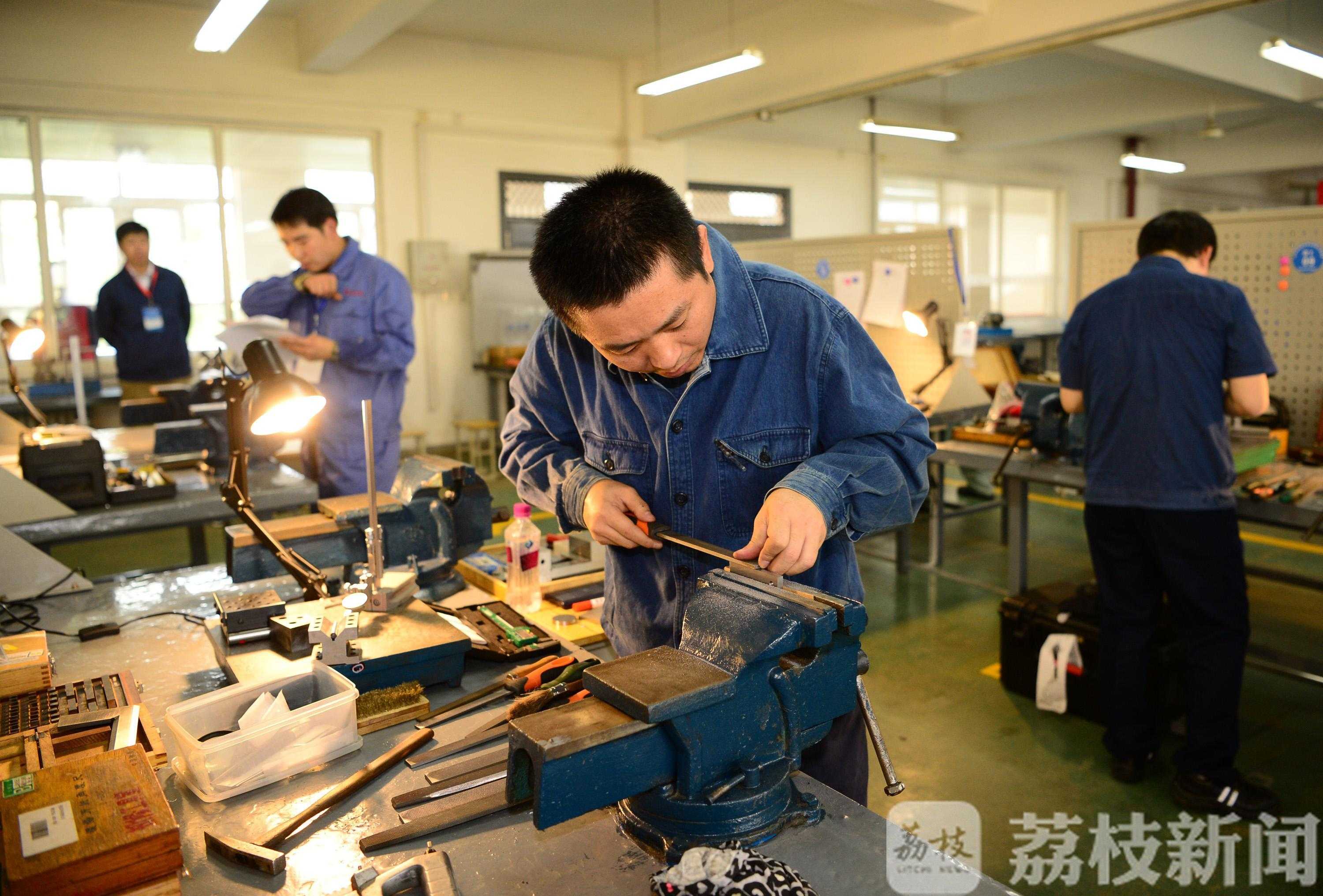 江苏灌南Bwin必赢网址：深化“灌小禾”心理技能培训 守护未成年人成长生态