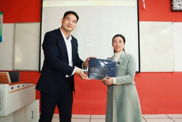 重庆城市科技学院人文学院教师参加AI师资专业培训(图6)