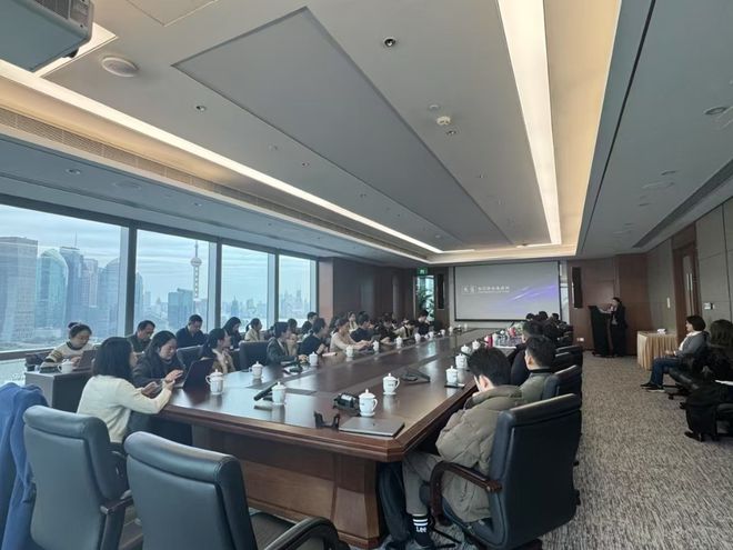 虹口区举办“虹律智行”律师业务培训沙龙 ——“刑辩新锐破局实战指南”主题讲座(图1)