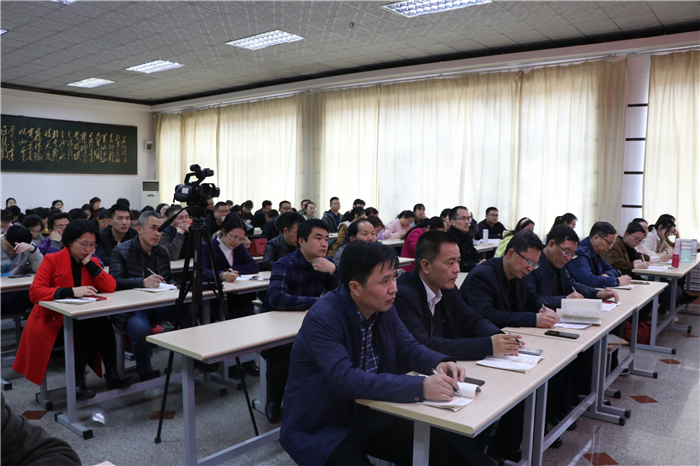 税宣四月送春风李沧区税务局开展涉税专业服务机构执业培训活动