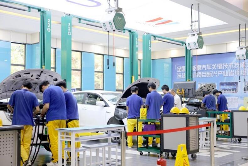 政策加码业绩翻红：中国东方教育如何领跑职教新周期？(图2)