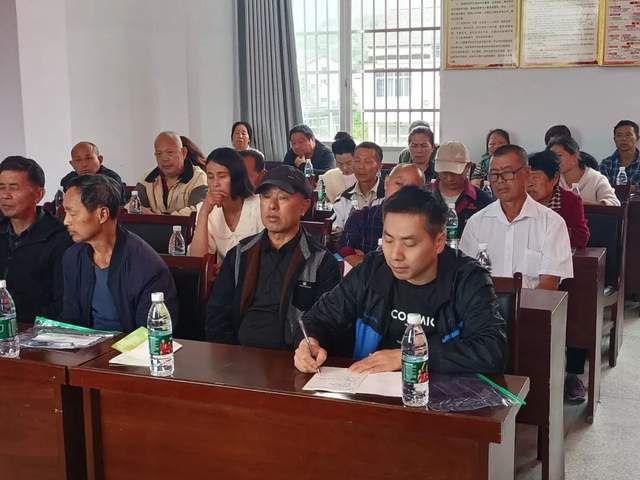 桃源县Bwin必赢网址职业中专开展种植养殖技能培训 助力乡村振兴(图3)