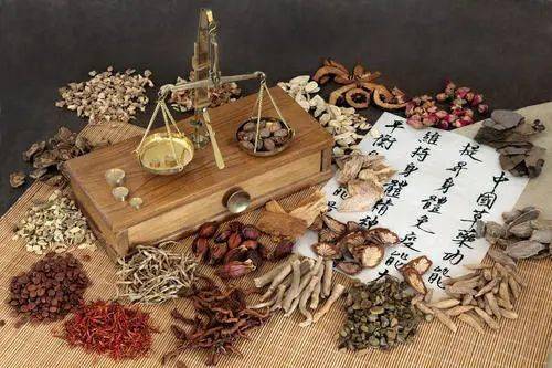 Bwin必赢APP青岛中域教育：传承中医文化赋能专业培训(图2)